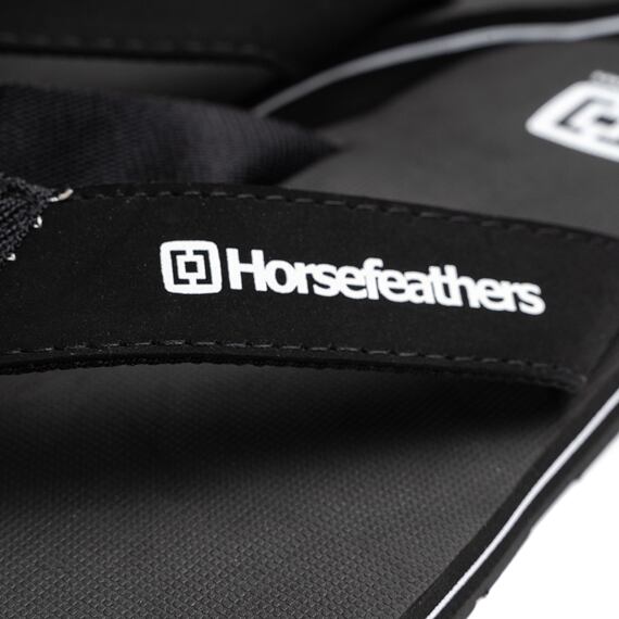 Horsefeathers žabky Walker - black