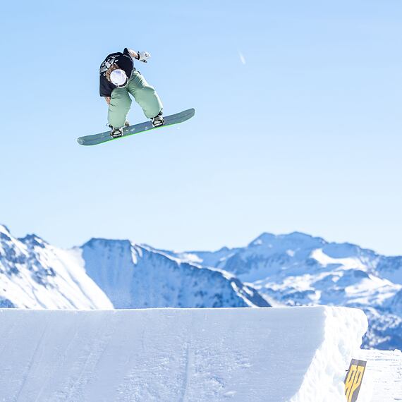 Bataleon snowboard Turbo